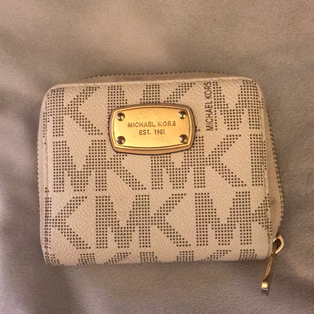 Michael Kors wallet
